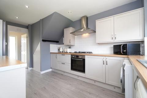 13 Freelands Crescent, Old Kilpatrick, Glasgow, G60 5DZ