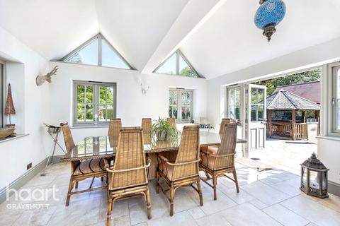 Langton House The Mount, Headley, Bordon, GU35 8AG