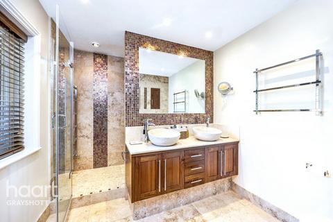 Langton House The Mount, Headley, Bordon, GU35 8AG