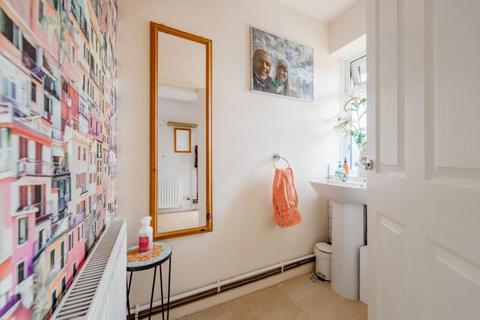 4 The Paddock, Shifnal, TF11 8HX