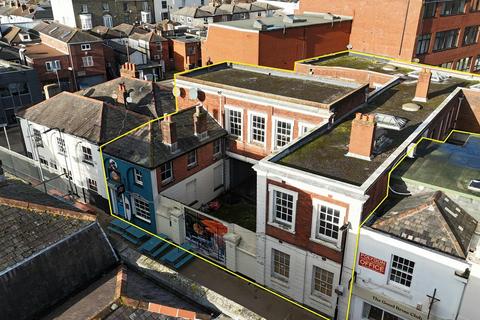 Retail property (high street) for sale, 30 Carlton Pl Southampton SO15 2DX