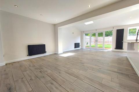 17 Bilberry Close, Stourport-on-severn, DY13 8TL