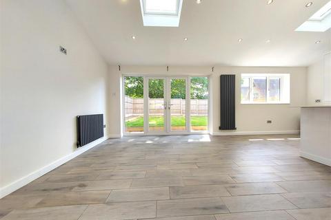 17 Bilberry Close, Stourport-on-severn, DY13 8TL