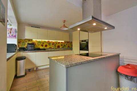 21 Piltdown Close, Bexhill-on-sea, TN39 3XA