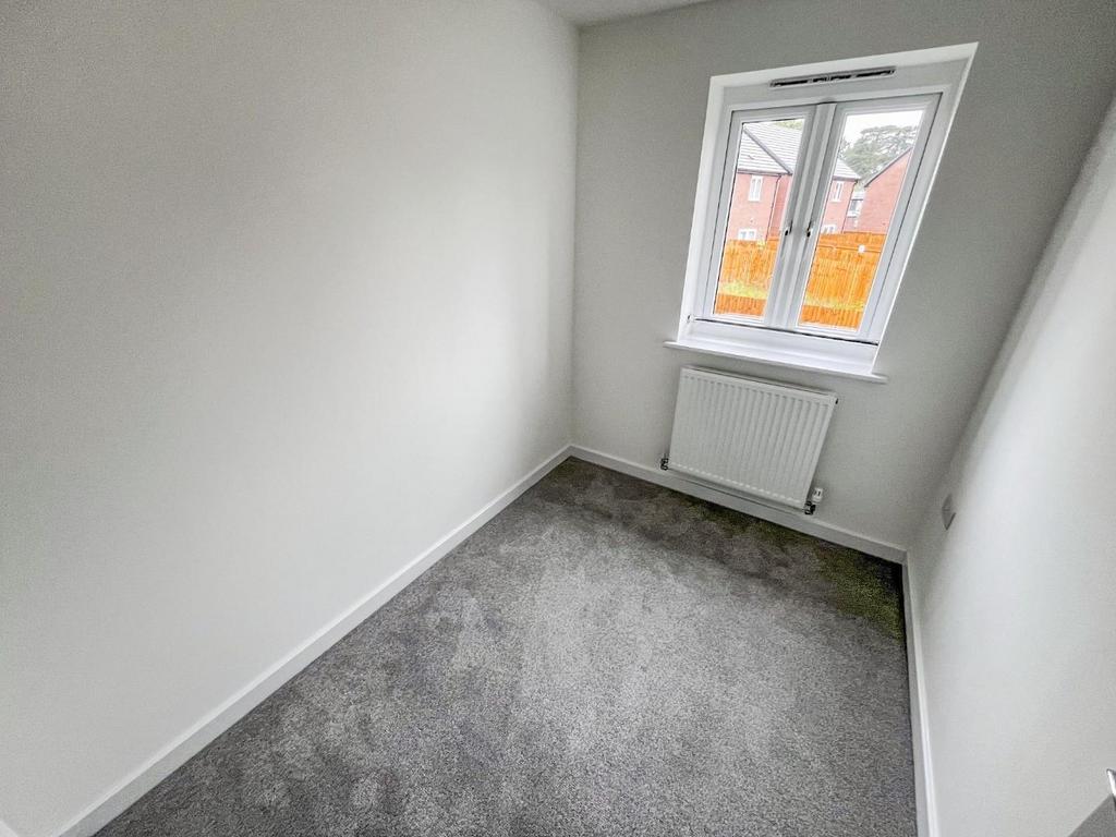BEDROOM 3.jpg