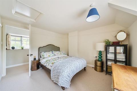 undefined, Uploders, Bridport
