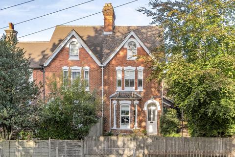 6 High Path, Easebourne, Midhurst, GU29 9BD