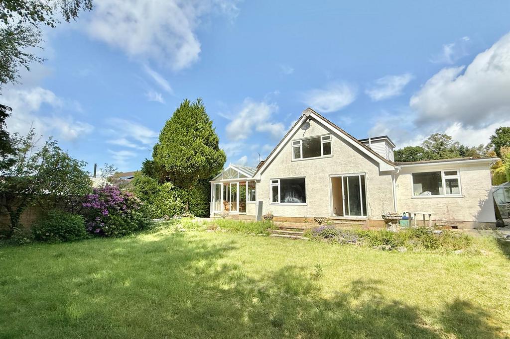 4 bedroom chalet home