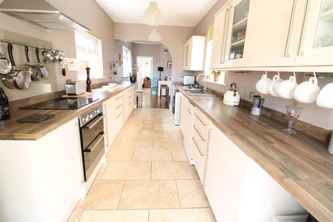 3 bedroom house for sale, Bellevue Road, Cowes PO31