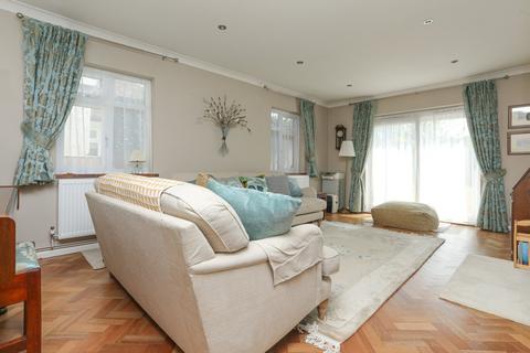 40 Alpha Road, Birchington, CT7 9EQ