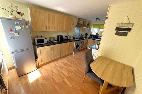 10 Warkton Way, Corby, NN17 2QR