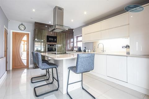 6 Linden Crescent, Stocksbridge, Sheffield, S36 1DF
