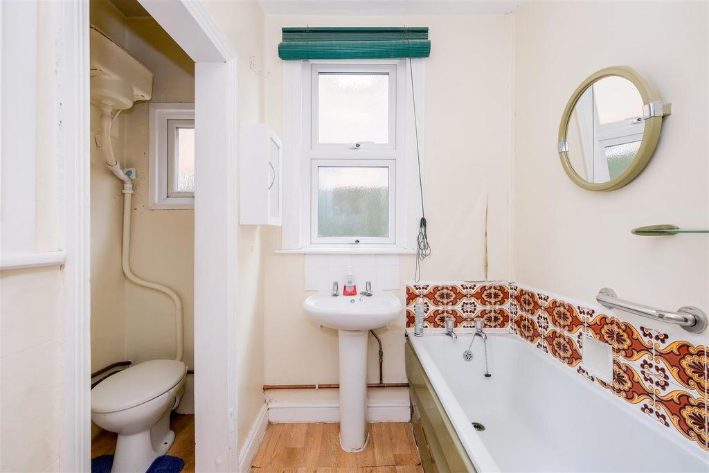 57 Blyth Road-10.jpg