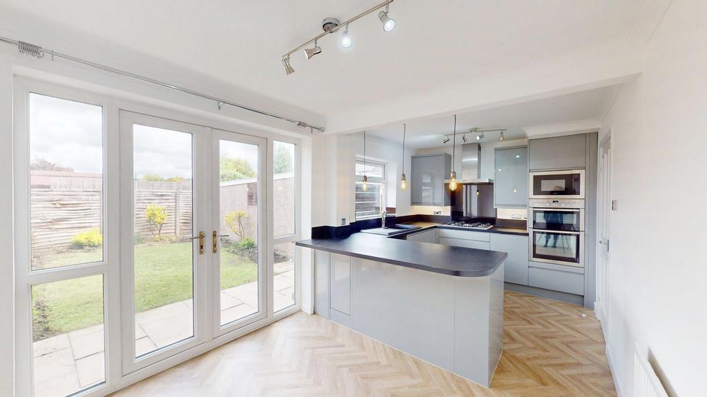 Kitchen / Diner