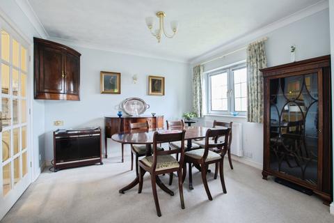 3 bedroom retirement property for sale, Lansdowne Road, Bournemouth BH1