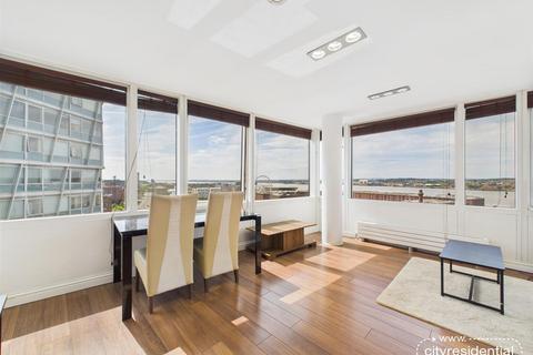 2 bedroom apartment for sale, One Park West, Liverpool