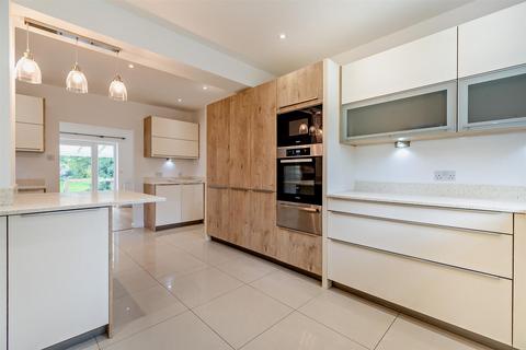 undefined, Catmose Park Road, Oakham, Rutland