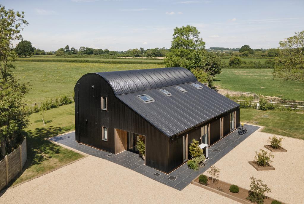 286776 - Bramley Barn ph49 copy.jpg