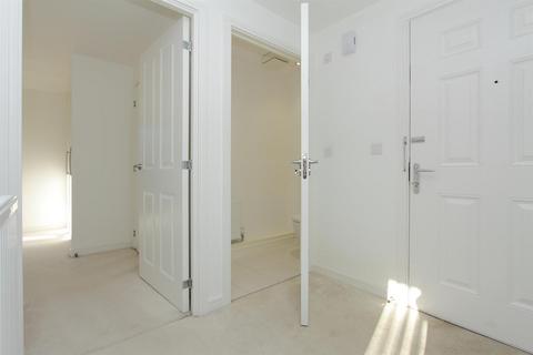 1 Burden Drive, Bishopdown, Salisbury, SP1 3QG