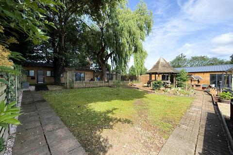 Studio to rent, Willow Tree Hub, Willsbridge