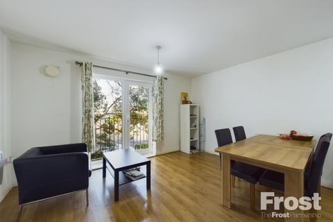 2 bedroom apartment to rent, London Road, Ashford, Surrey, TW15