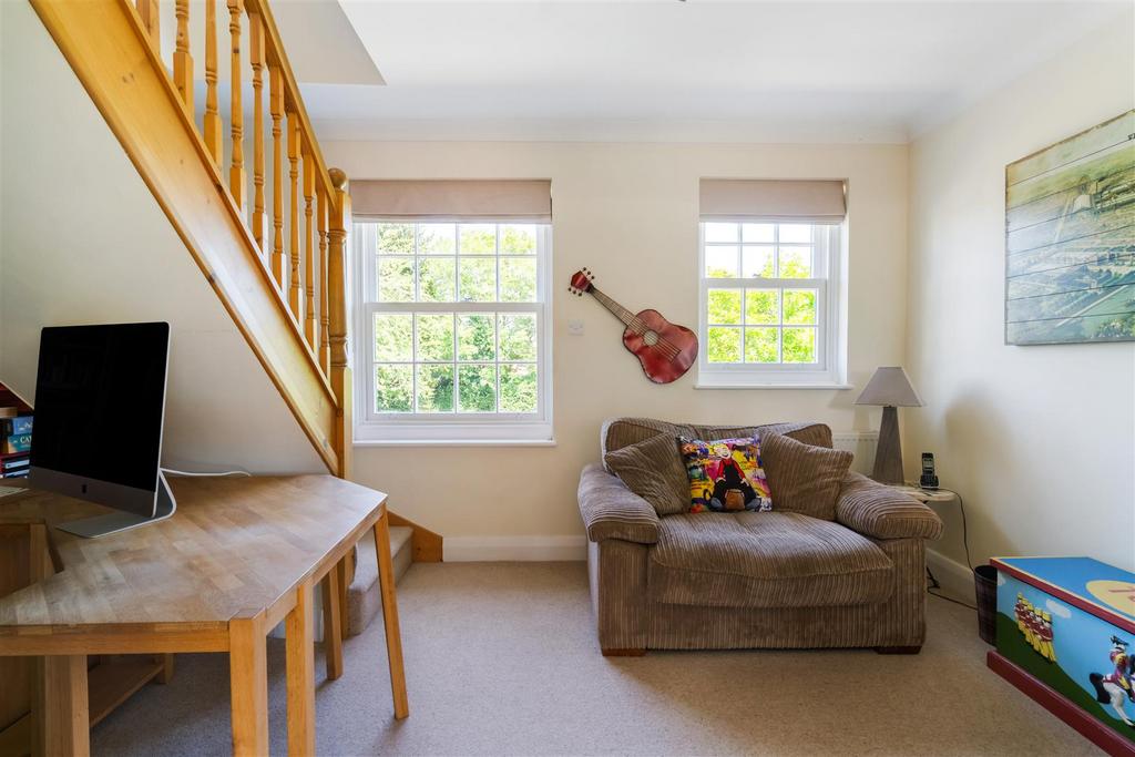 96431 Broadlands 3 Hill Wootton Road Leek Wootton