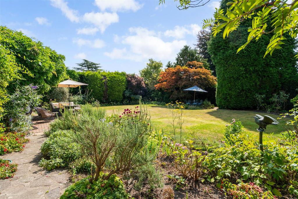 96431 Broadlands 3 Hill Wootton Road Leek Wootton