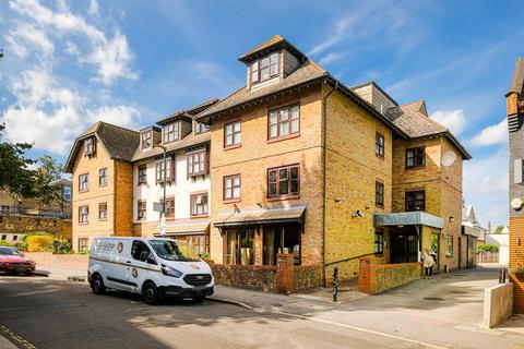 1 bedroom retirement property for sale, Westleigh Court, Nightingale Lane, Wanstead