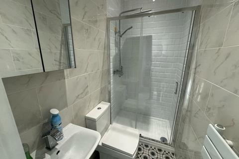 13 East Avenue, Southall, UB1 2AQ