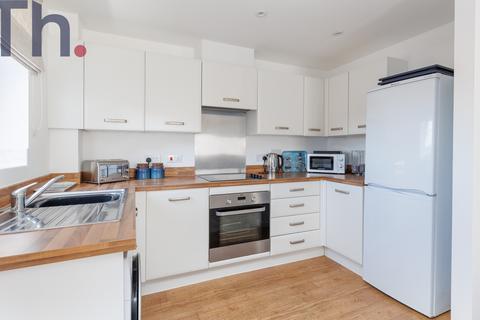 1 bedroom flat for sale, Lupin House, Newport PO30