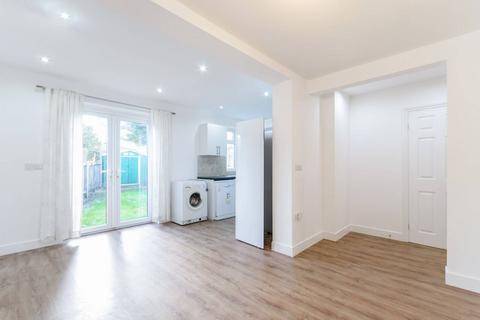 undefined, New Malden, New Malden, KT3
