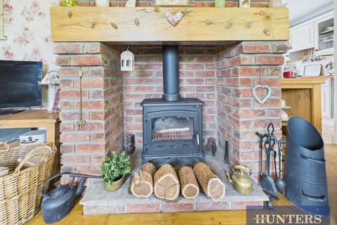 2 bedroom detached bungalow for sale, Sands Lane, Barmston, Driffield