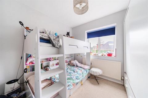 3 bedroom detached house for sale, Kenilworth Road, Edgware HA8