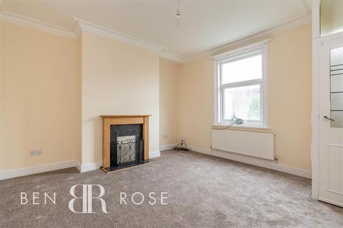 12 Dunkirk Lane, Leyland, PR25 1TU
