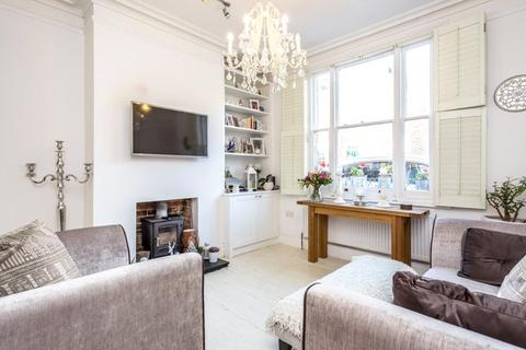 1 bedroom flat to rent, Grove Road, Windsor, SL4