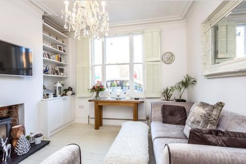 1 bedroom flat to rent, Grove Road, Windsor, SL4
