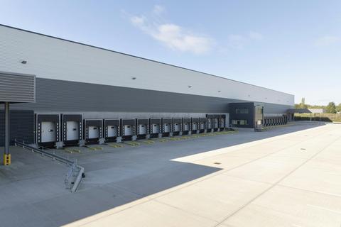 Warehouse to rent, Firth Way Nottingham NG6 8UT