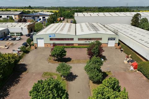Warehouse to rent, Henson Way Kettering NN16 8PX