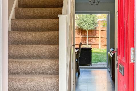 22 Oldmead Close, Romford, RM3 9FH