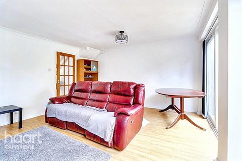7 Fernlea Close, Cambridge, CB1 9LW