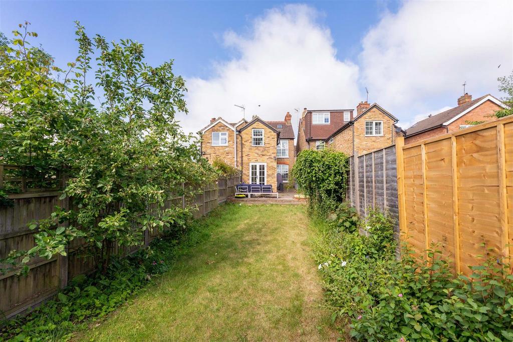 4 Furze Road-5.jpg