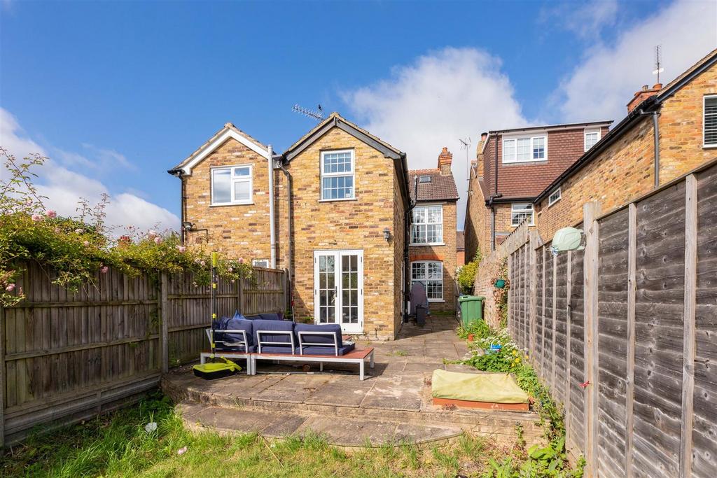 4 Furze Road-4.jpg