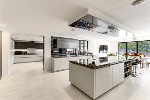 8 bedroom detached house for sale, Barnet Lane, Elstree, WD6
