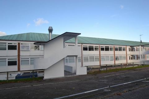 Studio to rent, Earlham House, Norwich NR2