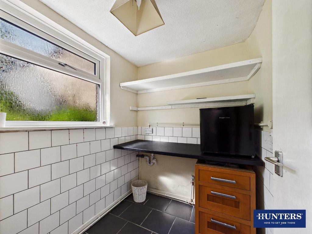 Cloakroom/Utility