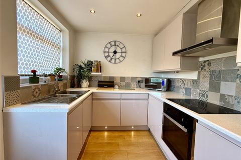 2 bedroom semi-detached bungalow for sale, Lindale Avenue, Thornham, Royton, Oldham, OL2