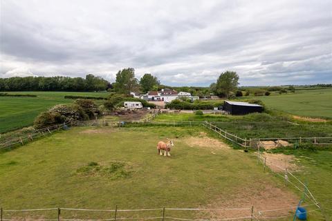 undefined, Valley Farm, Hollym