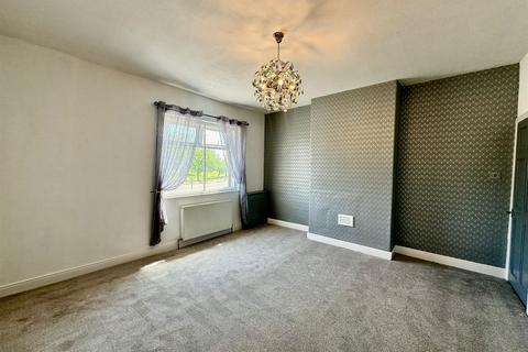 108 Whitegate Lane, Chadderton, Oldham, OL9 8RP