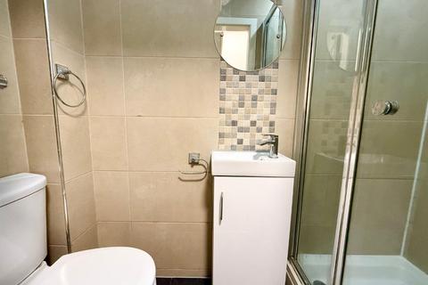1 bedroom terraced house to rent, Conway Street, Stoke-On-Trent ST4