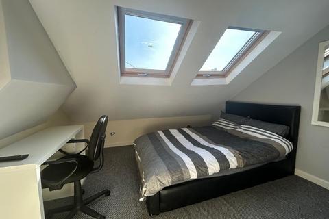1 bedroom terraced house to rent, Conway Street, Stoke-On-Trent ST4